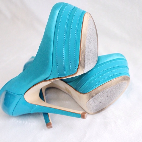 Bebe Sky Blue Satin Platform Heels - Picture 5 of 8